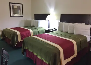 Travel Inn & Suites hotel thumbnail 8