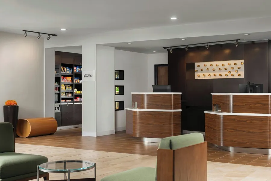Courtyard by Marriott Dallas-Fort Worth/Bedford hotel detail image 2