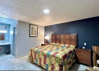 Arrowhead Motel hotel thumbnail 2