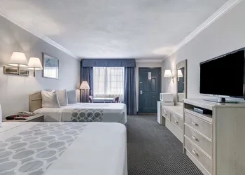 Econo Lodge Van Horn hotel thumbnail 5