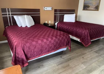 Budget Inn & Suites Shoreline hotel thumbnail 5