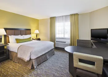 Candlewood Suites Indianapolis Airport by IHG hotel thumbnail 7