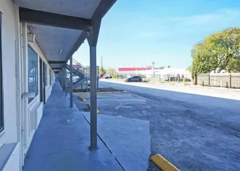 Super 7 Inn Dallas Near Duncanville hotel thumbnail 2