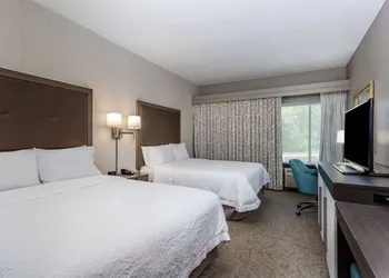 Hampton Inn Milwaukee-Airport hotel thumbnail 7