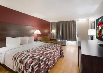 Horizon Inn & Suites hotel thumbnail 6