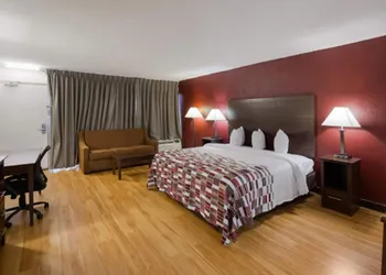 Horizon Inn & Suites hotel thumbnail 7