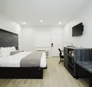 Sapphire Inn and Suites hotel detail image 5