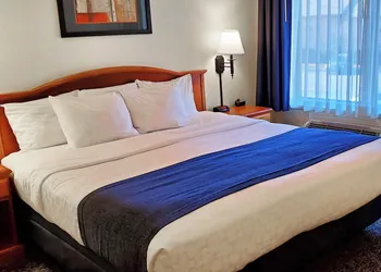 Manitou Pikes Peak Hotel hotel thumbnail 8