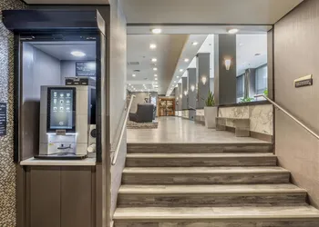 Best Western Plus Carlton Plaza Hotel hotel thumbnail 3