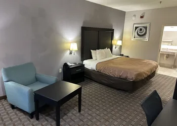 Quality Inn Ashland hotel thumbnail 8