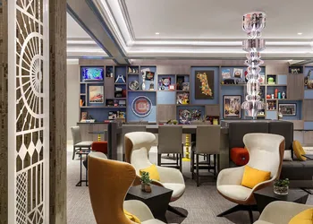 Hotel Versey Chicago Lincoln Park hotel thumbnail 3