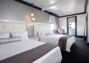 La Pensione Hotel hotel thumbnail 6