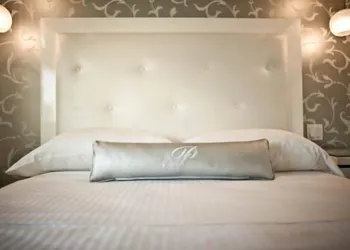 La Pensione Hotel hotel thumbnail 8