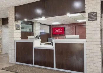 Red Roof Inn Roanoke Rapids hotel thumbnail 4