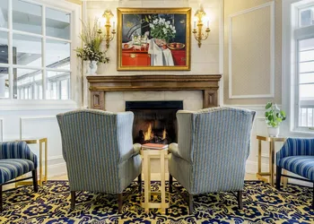 Madison Beach Hotel hotel thumbnail 2