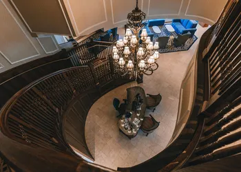 Madison Beach Hotel hotel thumbnail 3