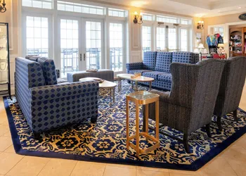 Madison Beach Hotel hotel thumbnail 6