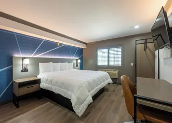 Torrance Inn LAX Airport Area hotel thumbnail 2