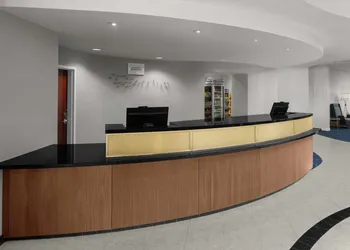 Courtyard by Marriott Santa Clarita Valencia hotel thumbnail 4