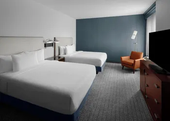 Courtyard by Marriott Santa Clarita Valencia hotel thumbnail 7