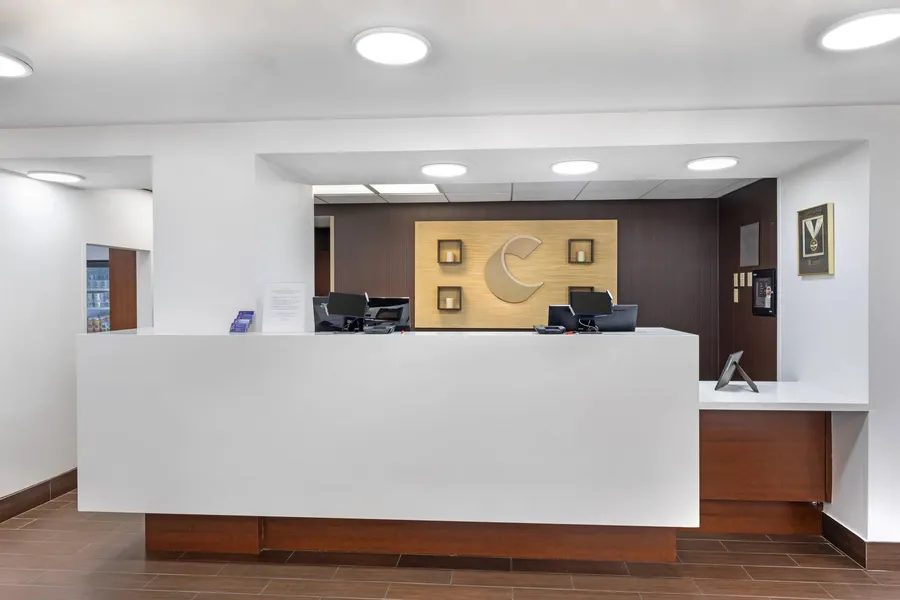 Comfort Suites DFW North/Grapevine hotel detail image 2