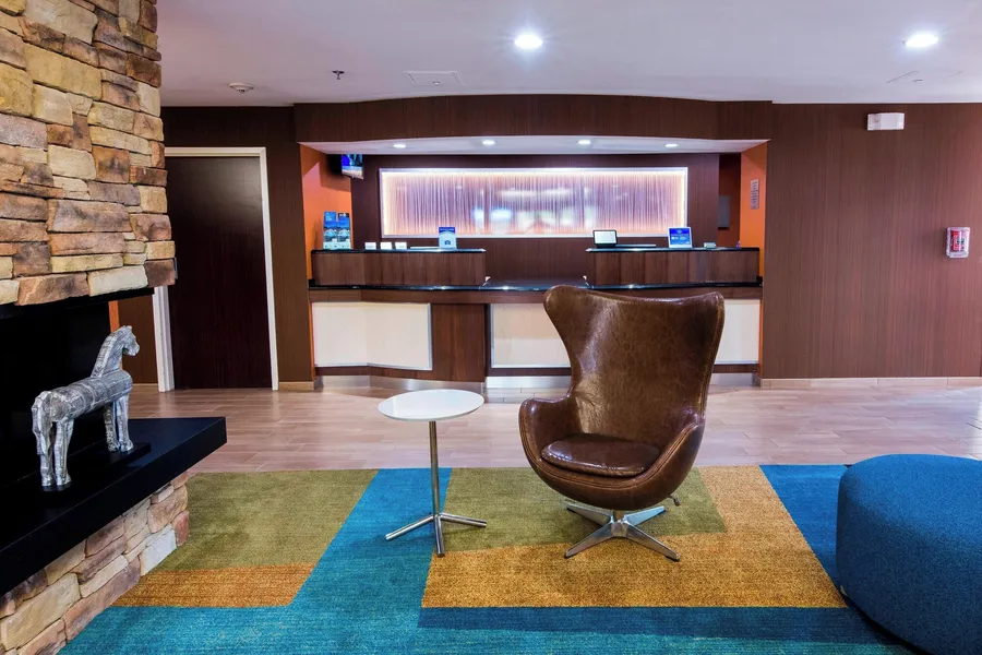 Fairfield Inn and Suites By Marriott Chesapeake hotel detail image 6