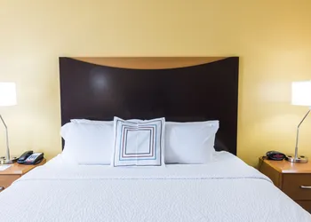 Fairfield Inn and Suites By Marriott Chesapeake hotel thumbnail 8