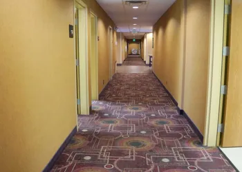 Hampton Inn & Suites Kingman hotel thumbnail 3