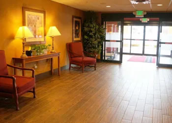 Hampton Inn & Suites Kingman hotel thumbnail 5