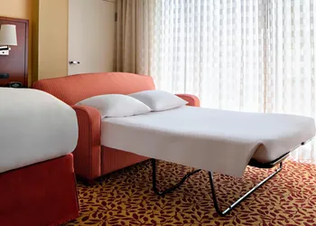 Houston Marriott Uptown by the Galleria hotel thumbnail 8