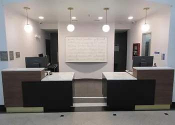 Holiday Inn Express Hotel & Suites Houston-Downtown Conv Ctr by IHG hotel thumbnail 4