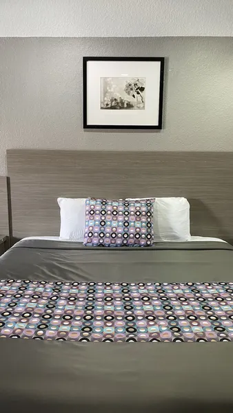 Island Suites hotel detail image 6