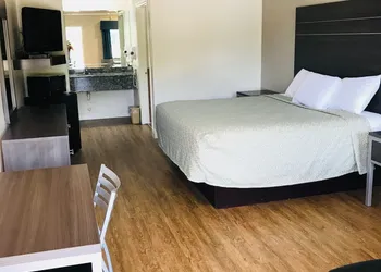 Palace Inn Greenspoint hotel thumbnail 5
