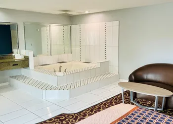 Home Place Inn & Suites hotel thumbnail 7