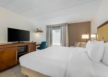 Comfort Inn Laurel - Fort Meade hotel thumbnail 7