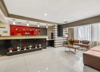 Best Western Plus LA Mid Town Hotel hotel thumbnail 4