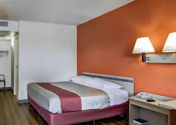 Motel 6 Medford, OR hotel thumbnail 5