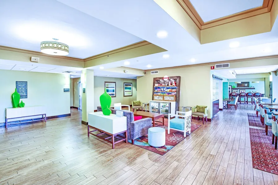 Hampton Inn Slidell hotel detail image 2