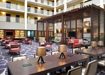 Embassy Suites by Hilton Philadelphia Airport hotel thumbnail 7