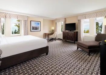 Fairmont Le Manoir Richelieu hotel thumbnail 5