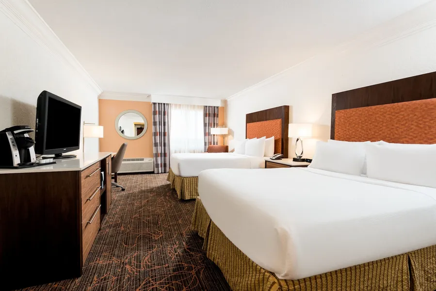 Holiday Inn Fort Lauderdale Airport by IHG hotel detail image 6