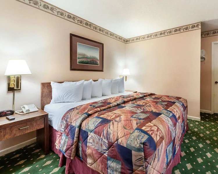 Rodeway Inn Jasper hotel detail image 6