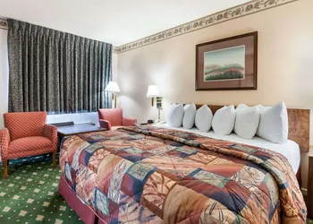 Rodeway Inn Jasper hotel thumbnail 7