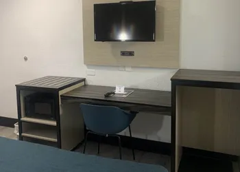 Motel 6 Tempe, AZ - Broadway - ASU hotel thumbnail 4