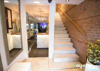 Hotel Kutuma hotel thumbnail 2