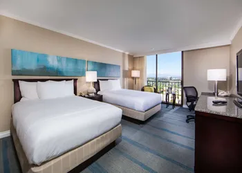 Hilton Irvine/Orange County Airport hotel thumbnail 8