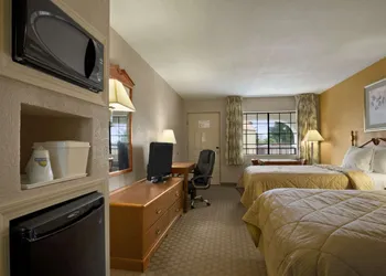 Days Inn by Wyndham Southaven MS hotel thumbnail 8