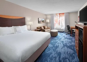 Fairfield Inn and Suites by Marriott Denver Airport hotel thumbnail 6
