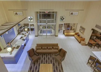 Holiday Inn Express Hotel and Suites Laurel by IHG hotel thumbnail 2
