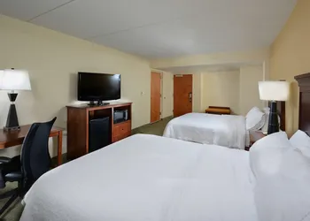 Hampton Inn Raleigh-Durham Airport hotel thumbnail 6